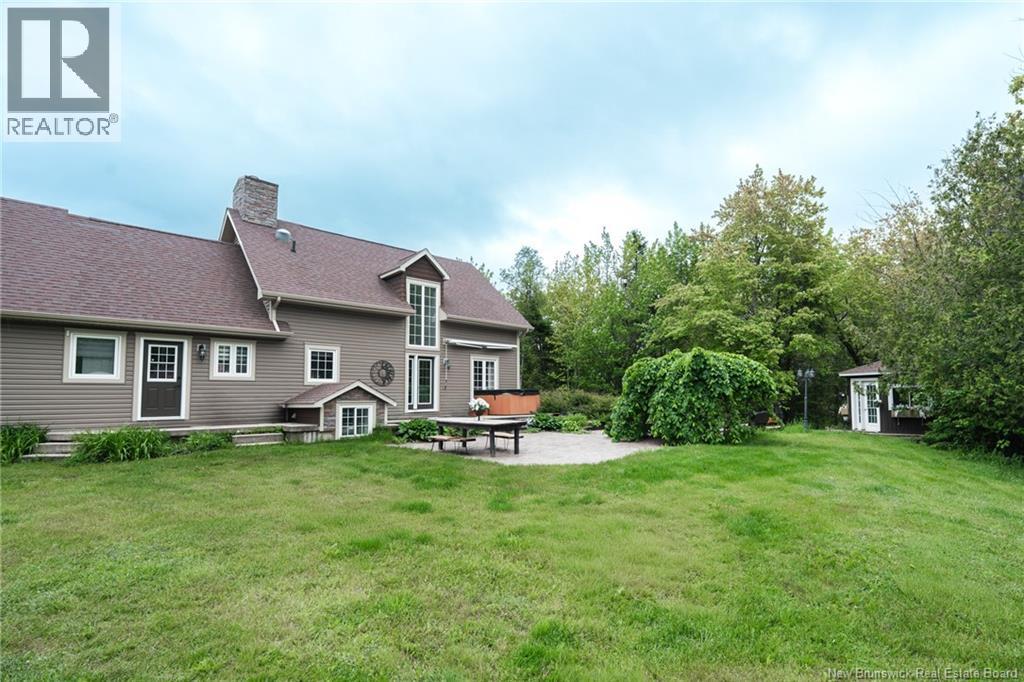3813 Rue Luce Property Photo 4