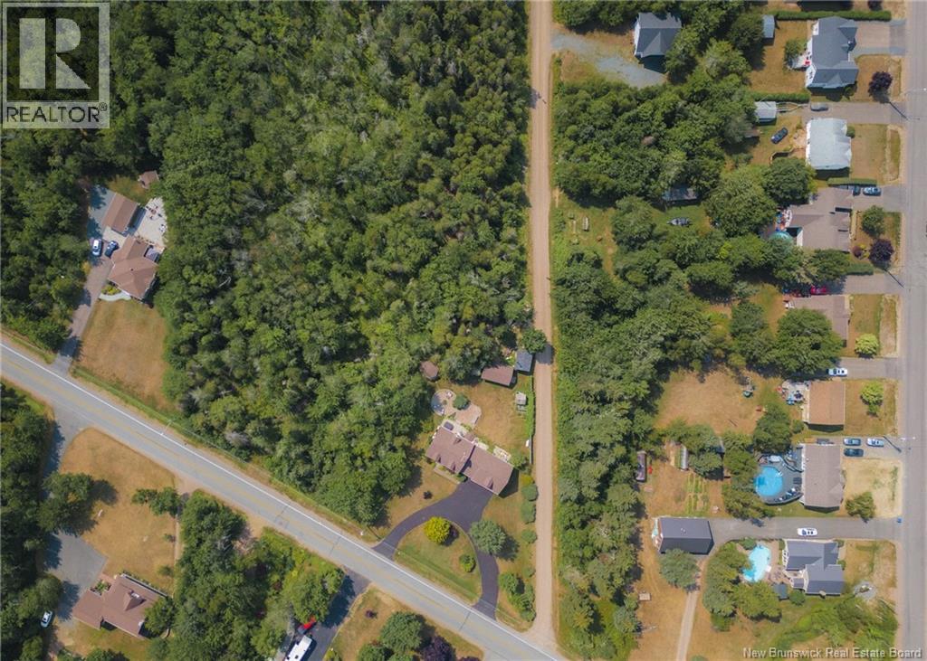 3813 Rue Luce Property Photo 8