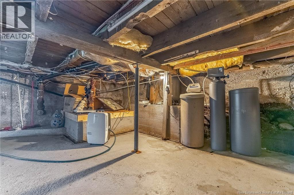 10 Stanley Oliver Road Property Photo 30