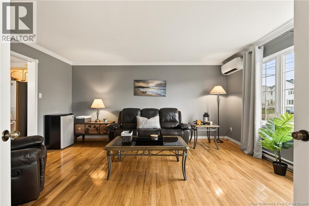 40 Stoneham Drive Property Photo 4