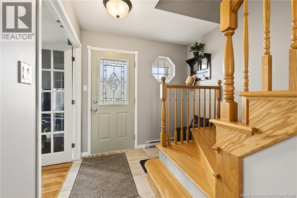 40 Stoneham Drive Property Photo 5