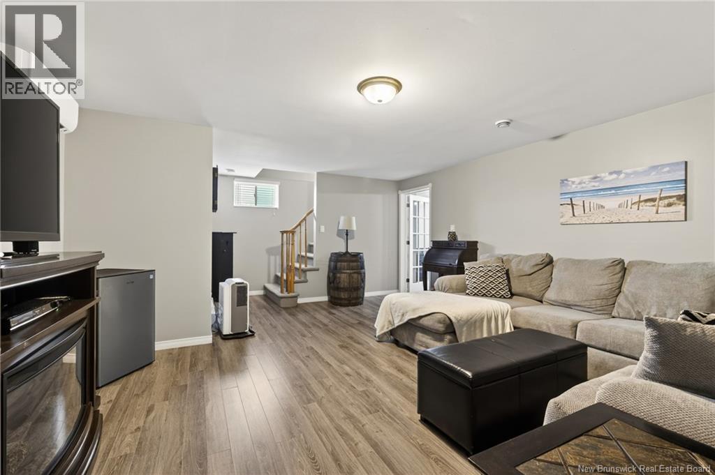 40 Stoneham Drive Property Photo 17