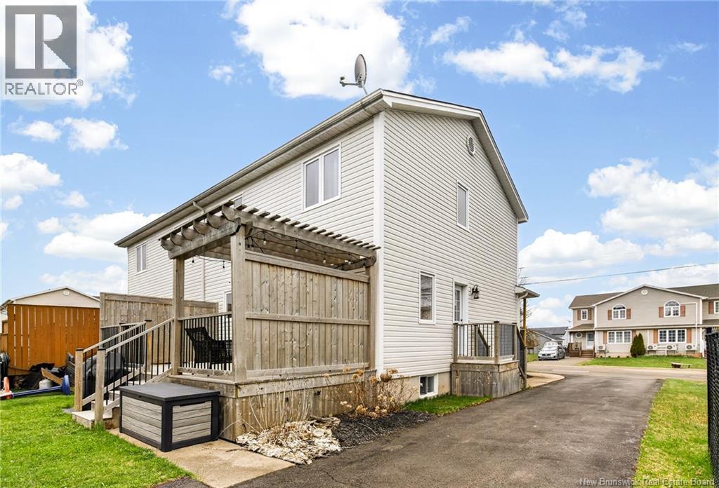 40 Stoneham Drive Property Photo 22