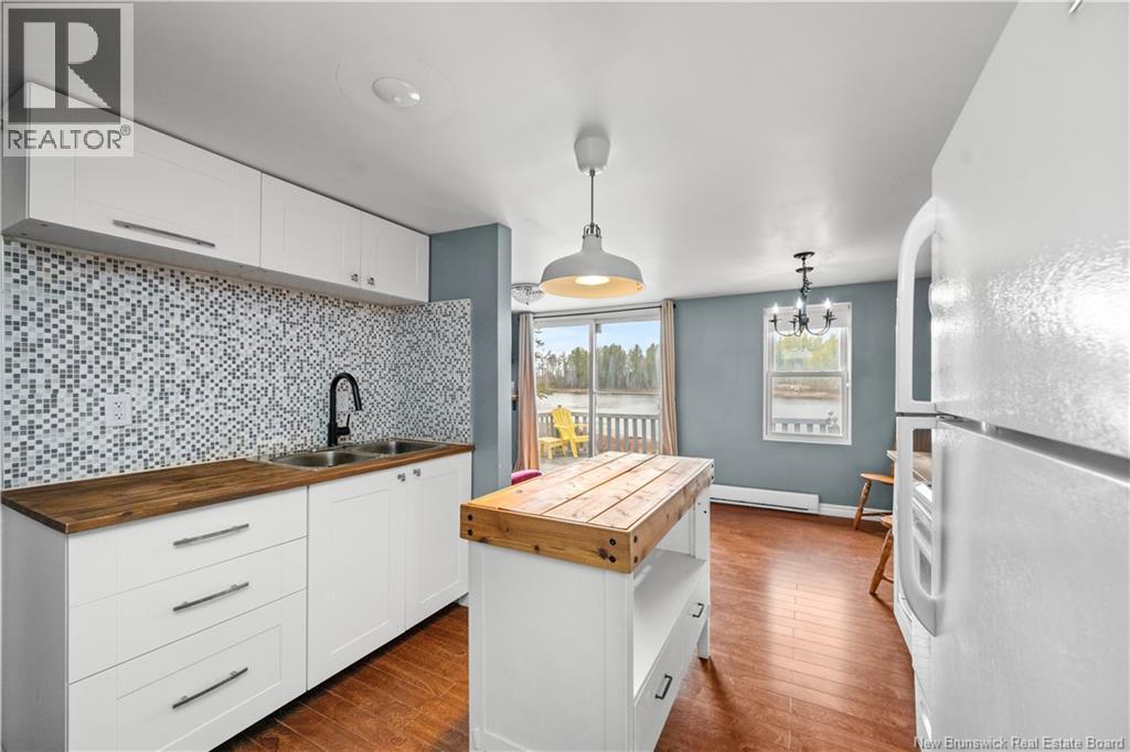 90 Pascal Property Photo 15