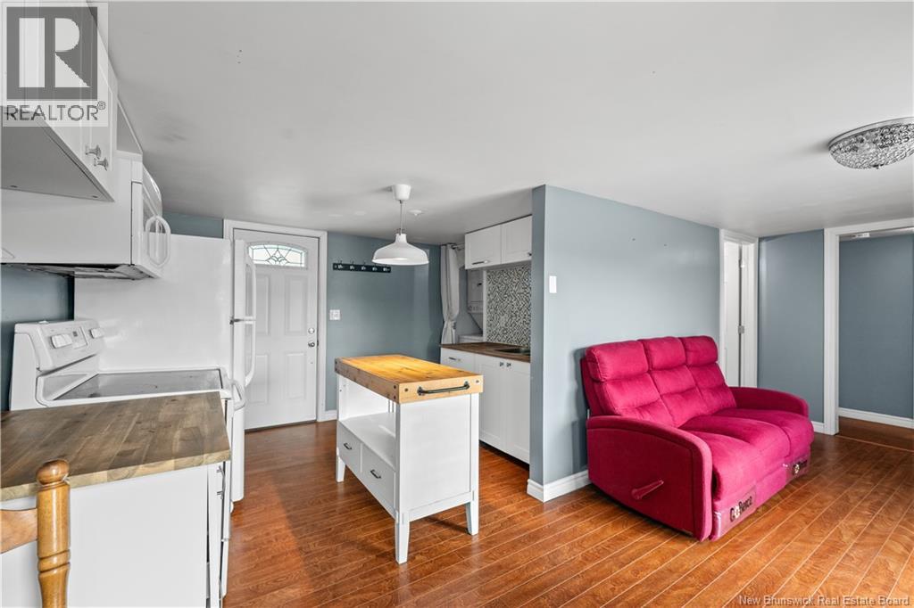 90 Pascal Property Photo 18