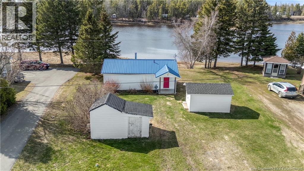 90 Pascal Property Photo 35
