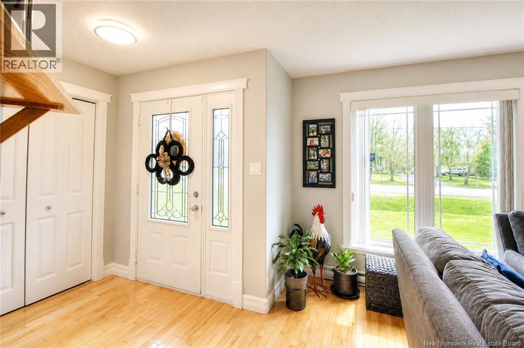 27 Clement Avenue Property Photo 19