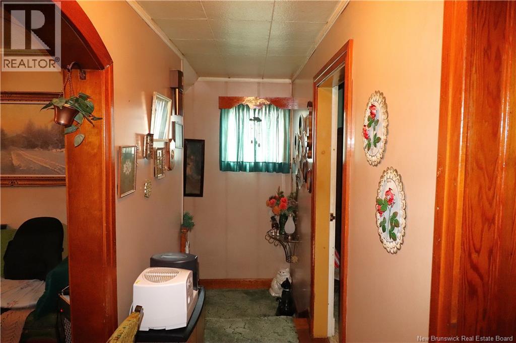 302 Main Street Property Photo 10
