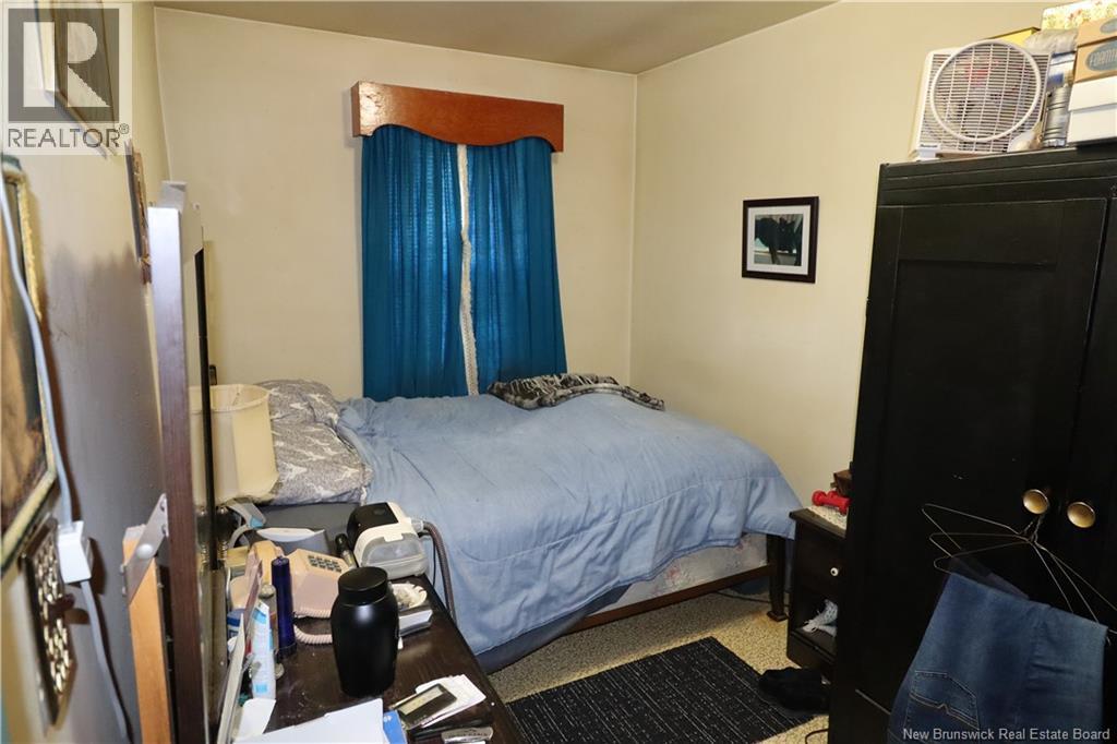302 Main Street Property Photo 18