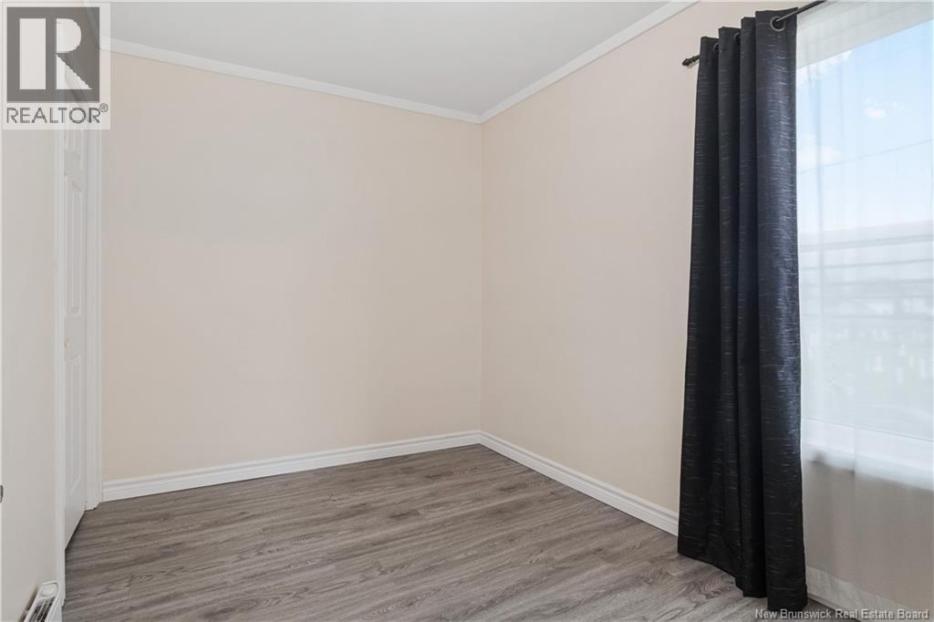 5710 Des Erables Property Photo 11