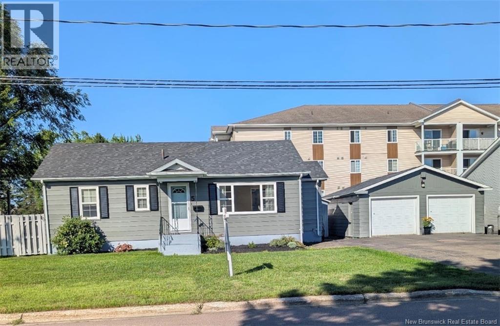 5 Wentworth Drive Property Photo 1