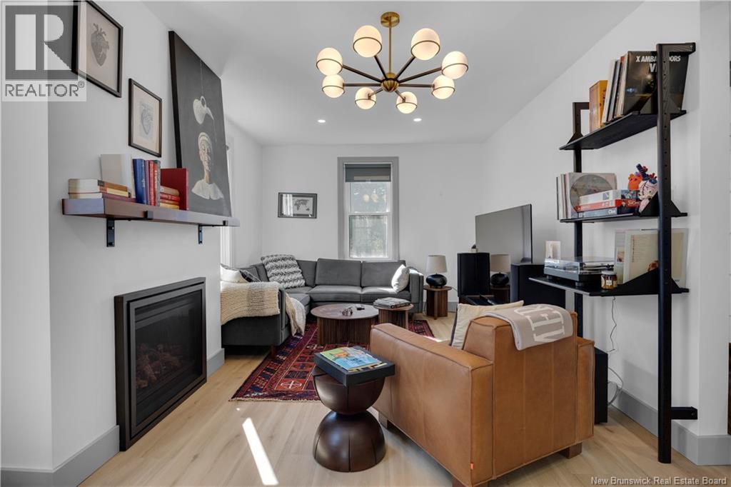 50 Hampton Road Property Photo 7