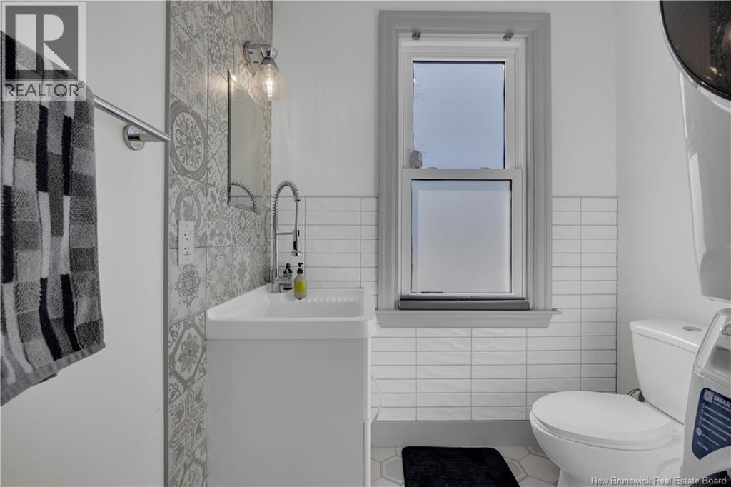 50 Hampton Road Property Photo 17