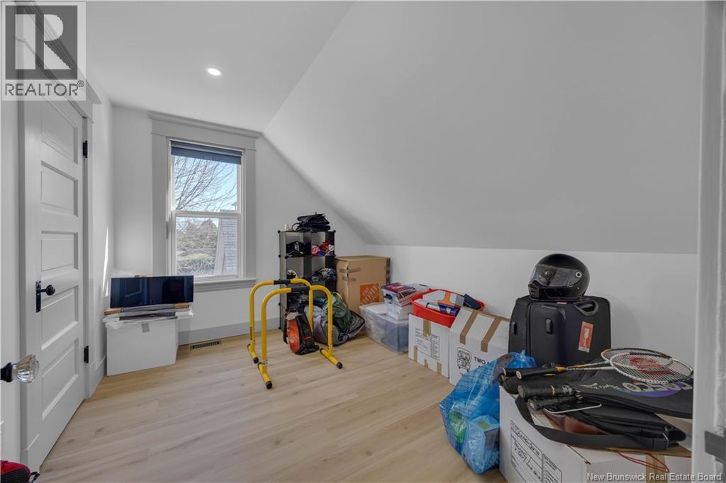 50 Hampton Road Property Photo 26