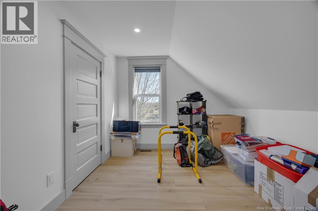 50 Hampton Road Property Photo 27