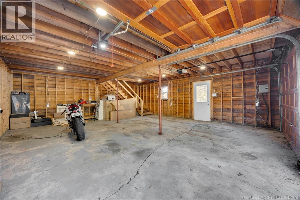 50 Hampton Road Property Photo 36