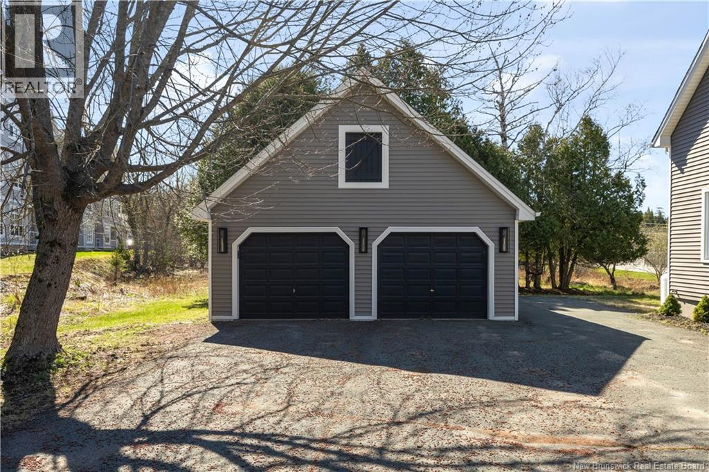 50 Hampton Road Property Photo 38