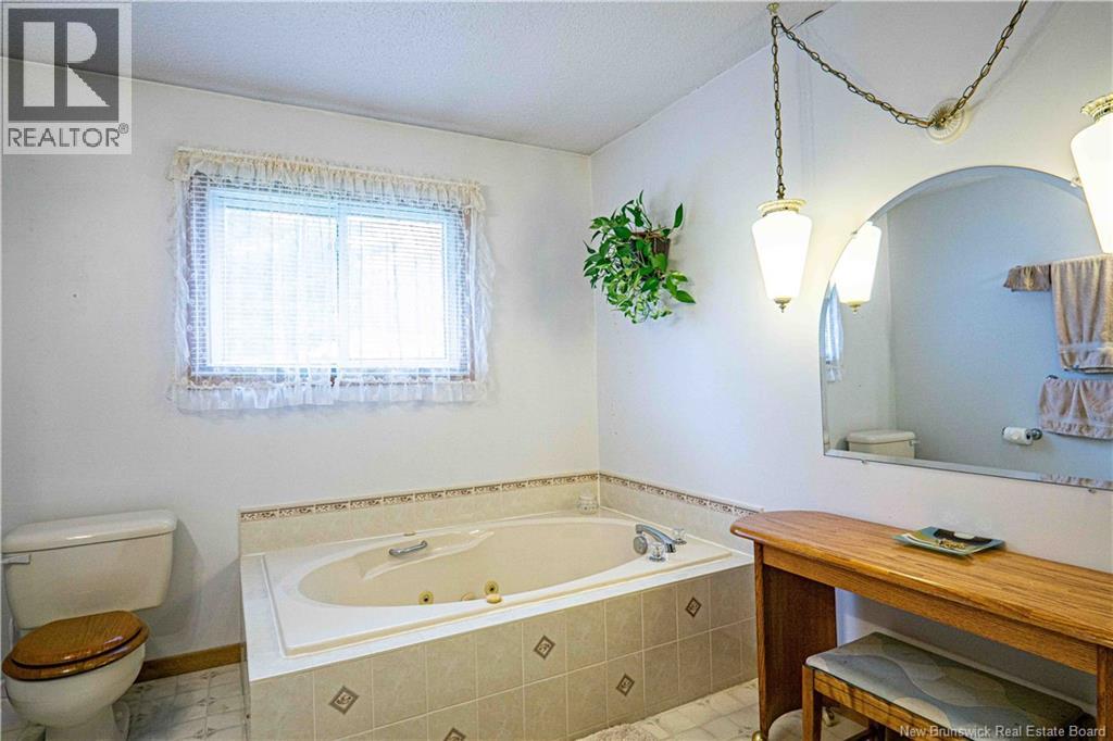 596 165 Route Property Photo 24