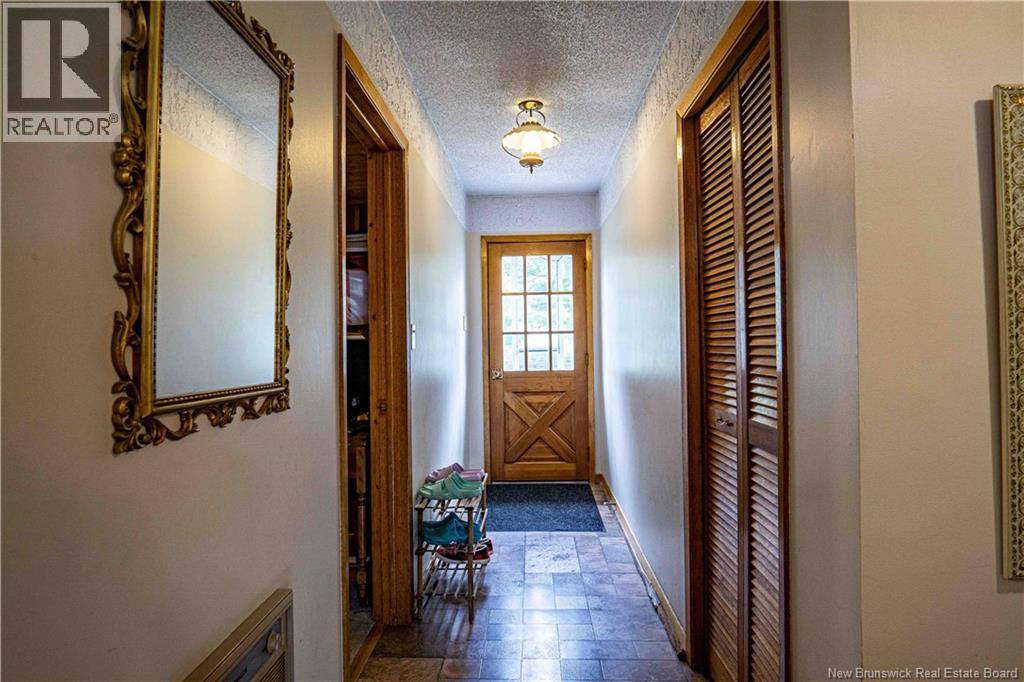 596 165 Route Property Photo 25