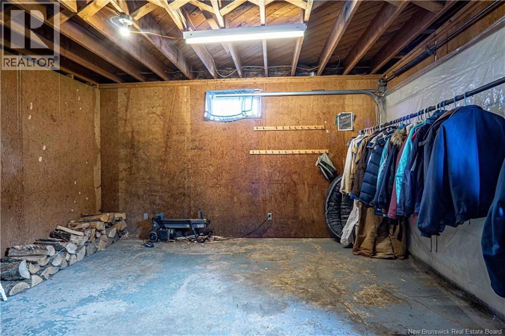 596 165 Route Property Photo 37