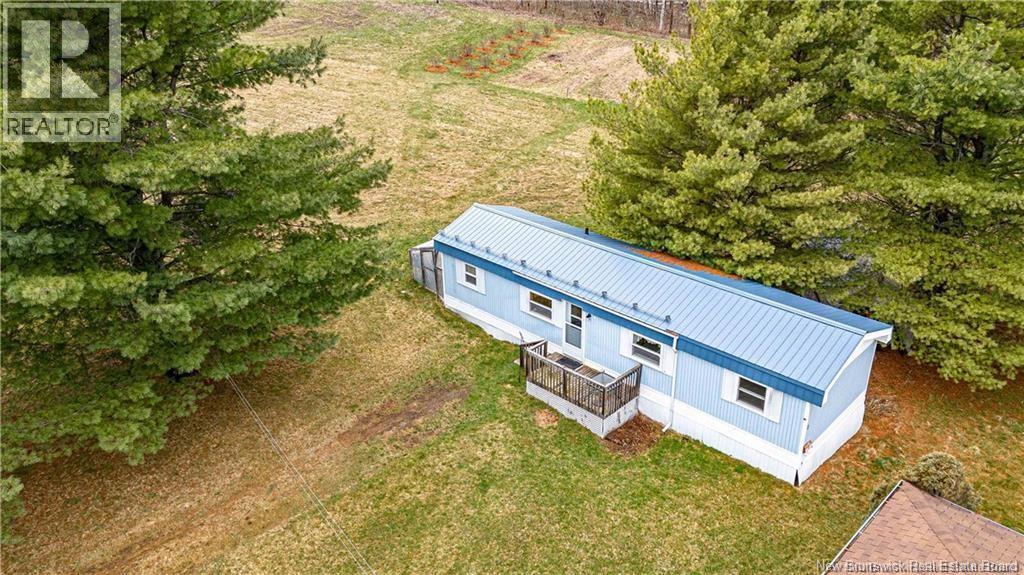 596 165 Route Property Photo 38