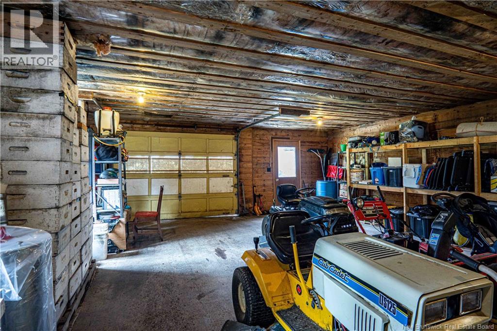 596 165 Route Property Photo 47