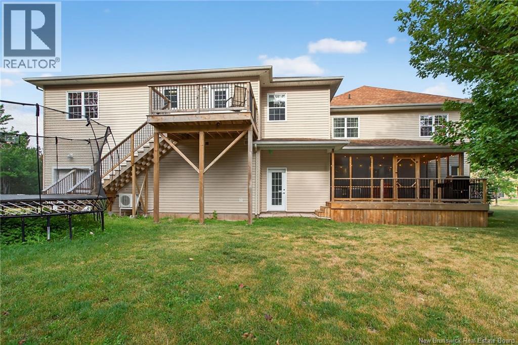 125 Du Golf Street Property Photo 4