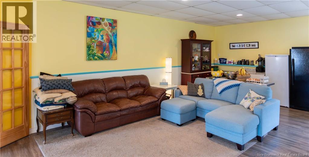 18 Casey Drive Property Photo 12