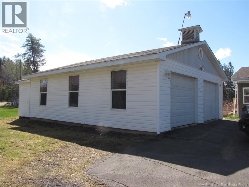 7593 10 Route Property Photo 5
