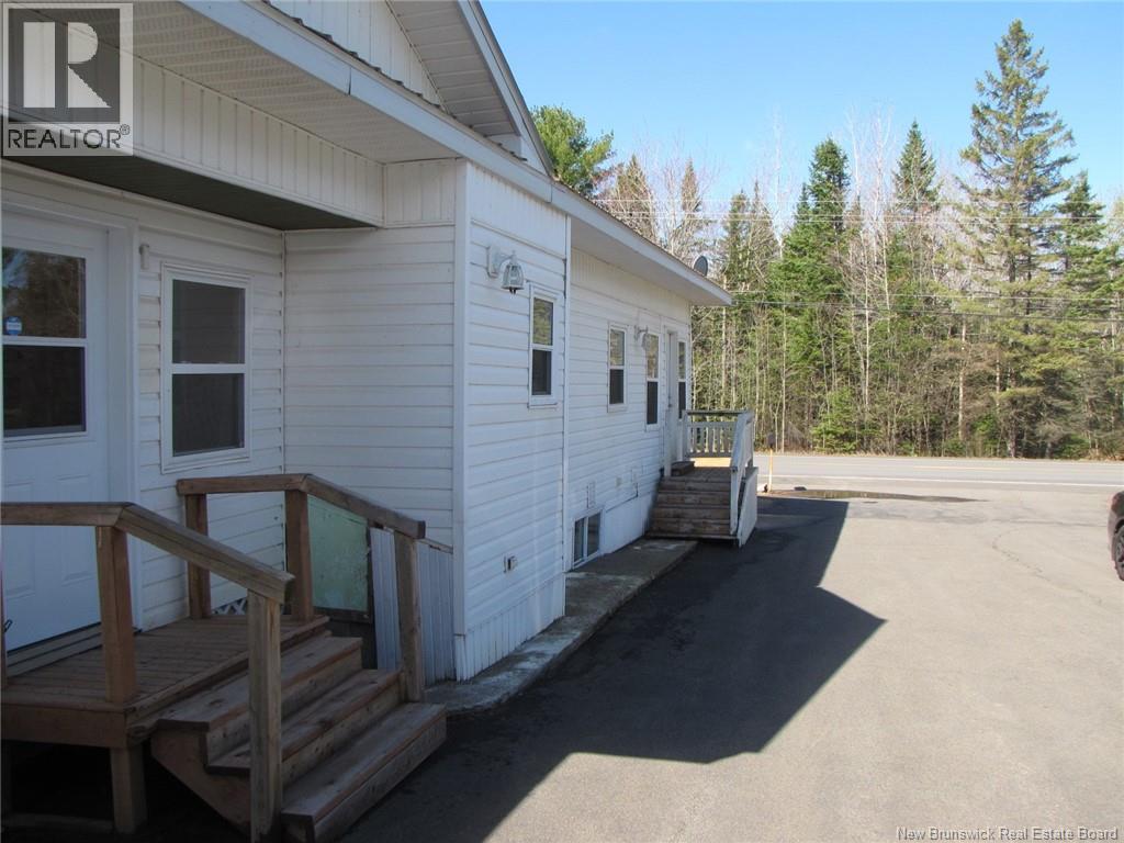 7593 10 Route Property Photo 8