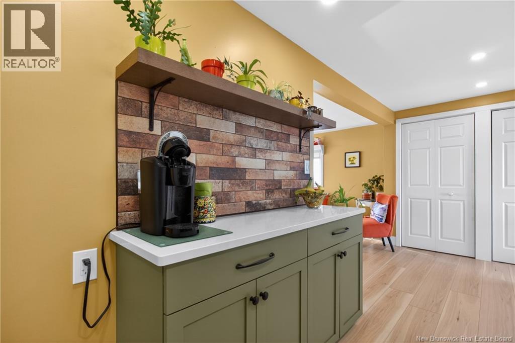 10 Burden Lane Property Photo 32