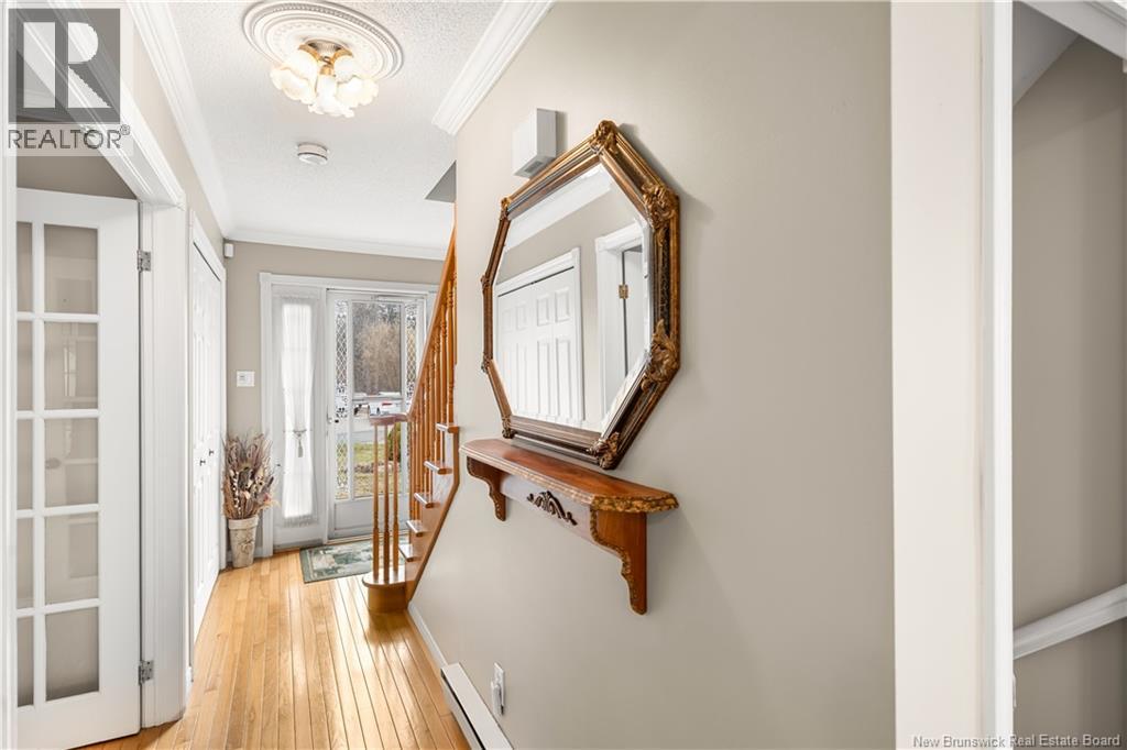 1725 Gowan Brae Property Photo 7