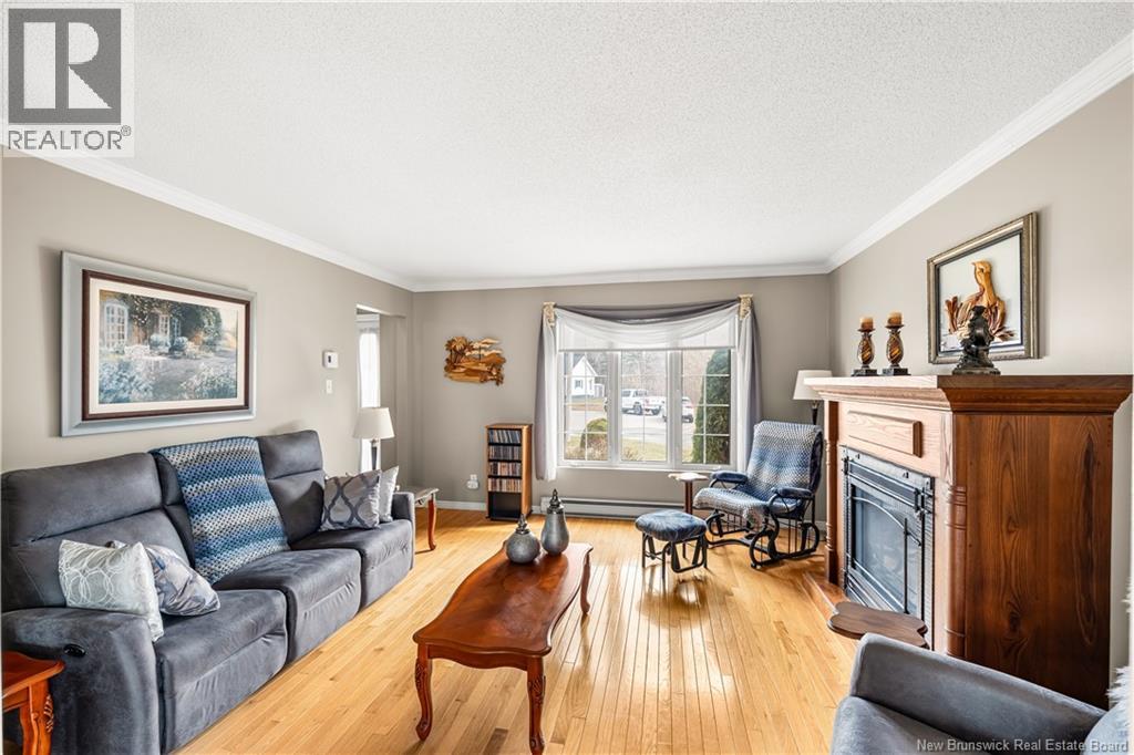 1725 Gowan Brae Property Photo 10