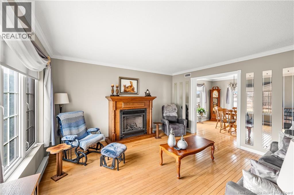 1725 Gowan Brae Property Photo 11