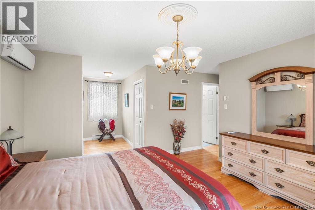 1725 Gowan Brae Property Photo 35