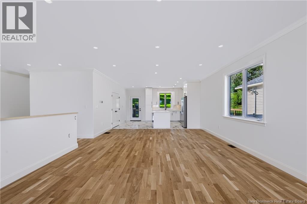16 Mayflower Street Property Photo 10