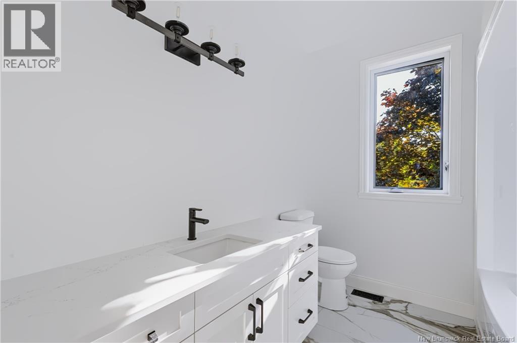 16 Mayflower Street Property Photo 24