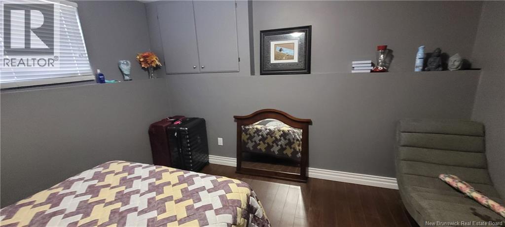 240 Chatellerault Street Property Photo 4