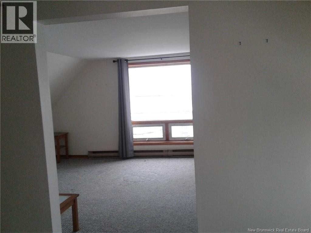 342-344 Main Street Property Photo 9