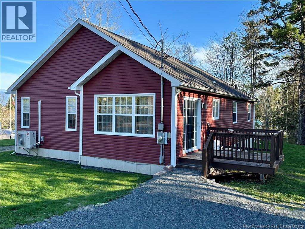 71 Hazelton Road Property Photo 4