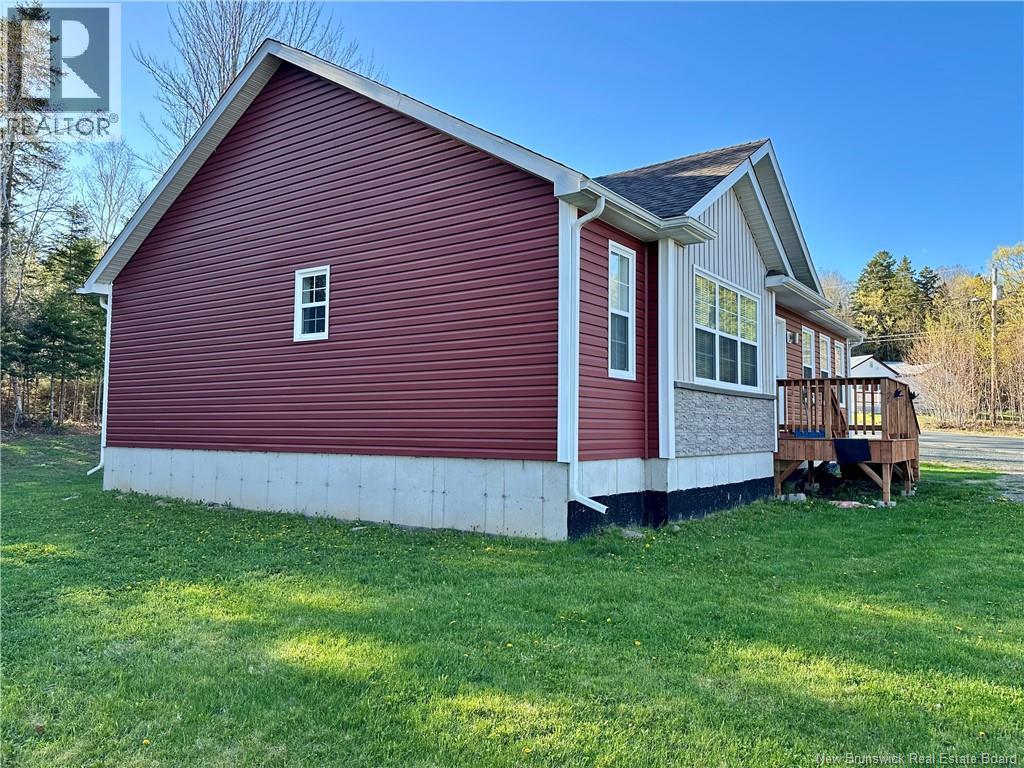 71 Hazelton Road Property Photo 8