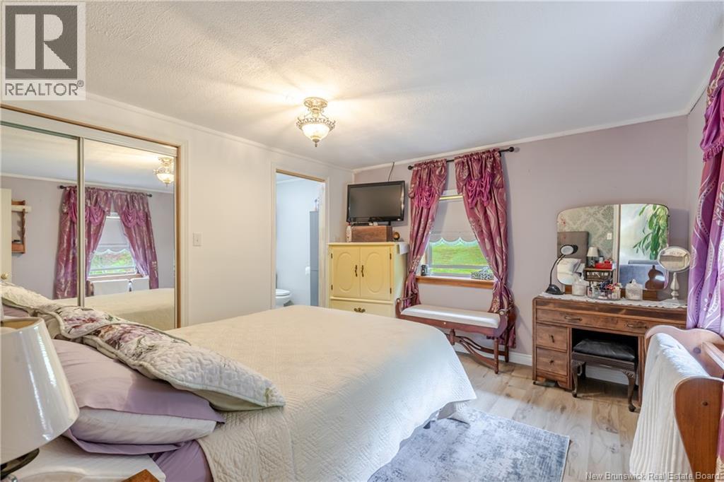 398 Tweedside Road Property Photo 24