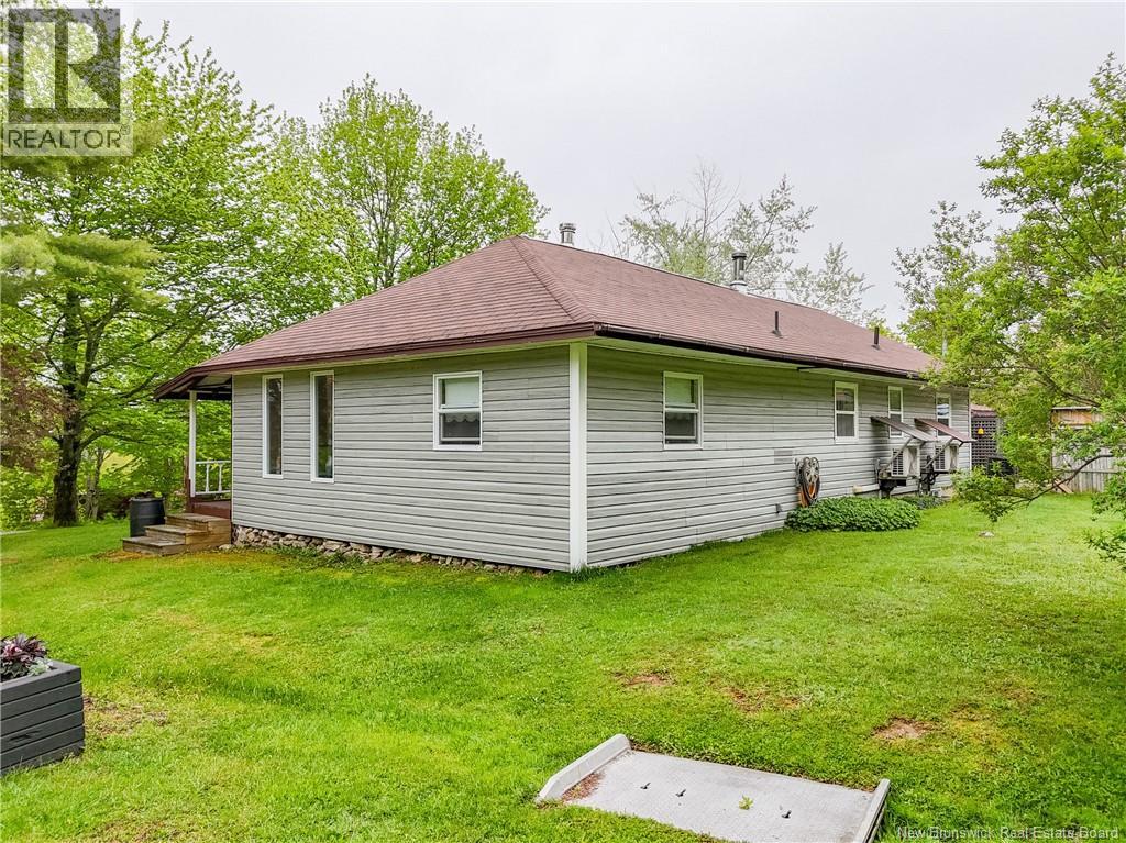 398 Tweedside Road Property Photo 41