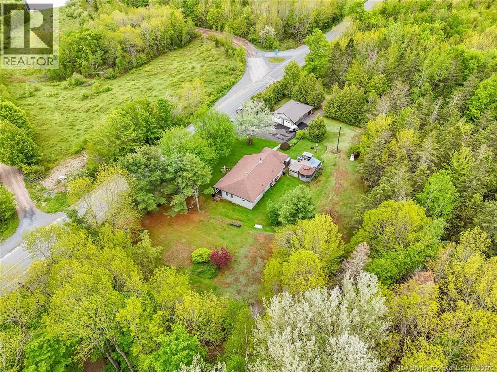 398 Tweedside Road Property Photo 48