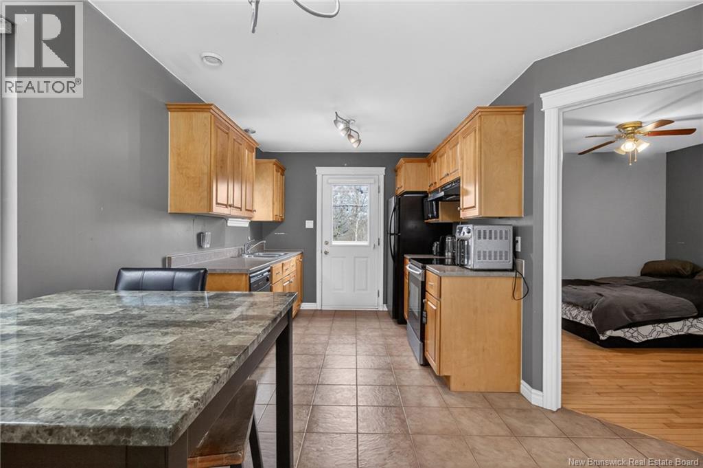 86 Lorette Street Property Photo 7