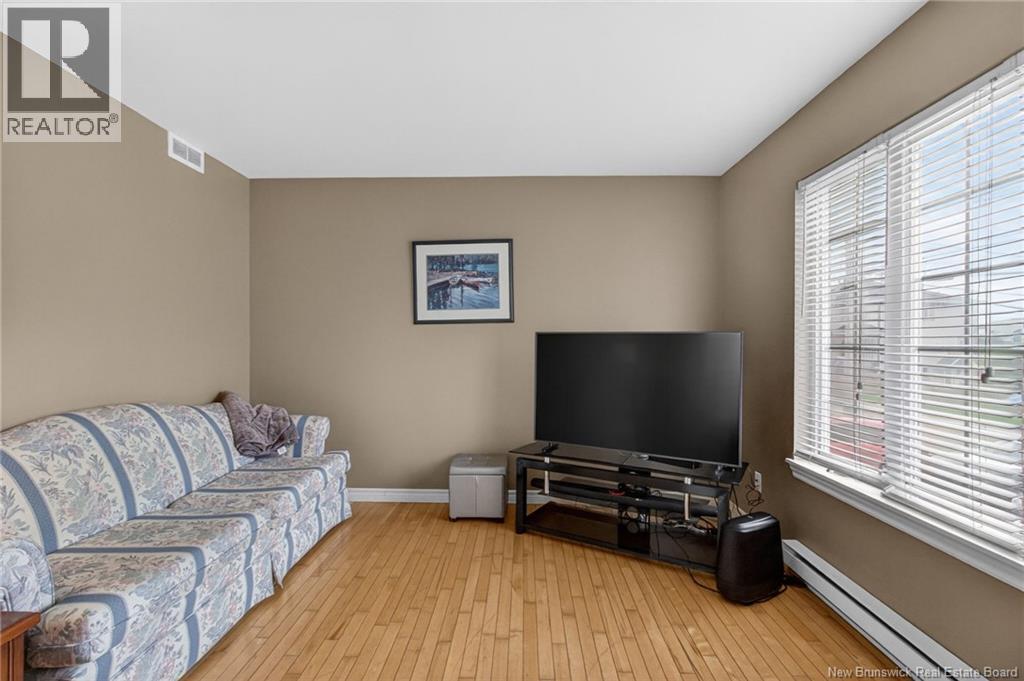 86 Lorette Street Property Photo 11