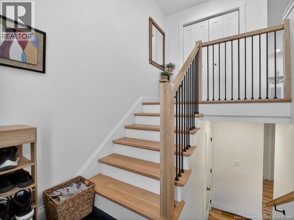 107 Francfort Crescent Property Photo 6
