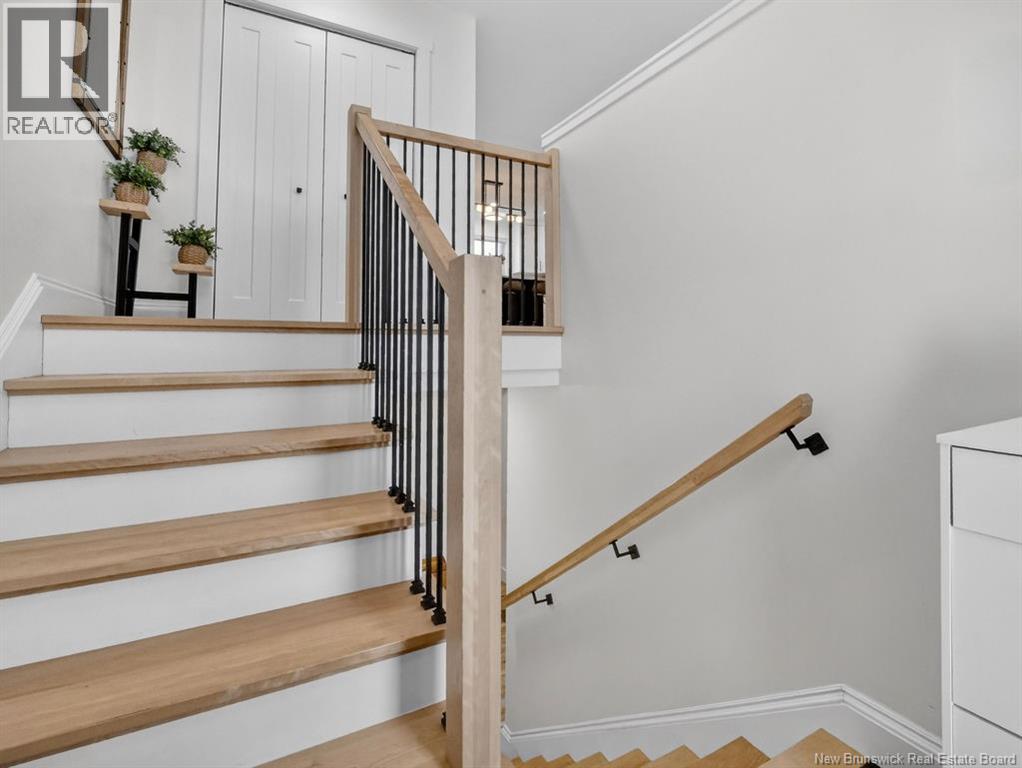 107 Francfort Crescent Property Photo 7