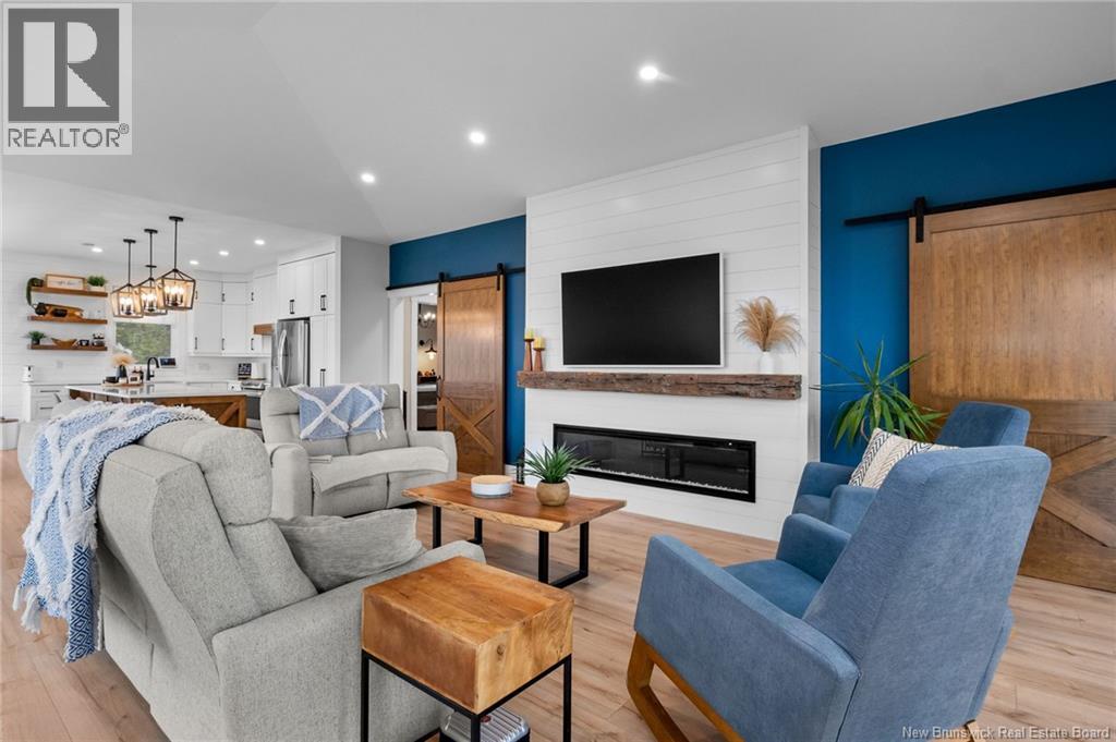 21 Alyre Lane Property Photo 12