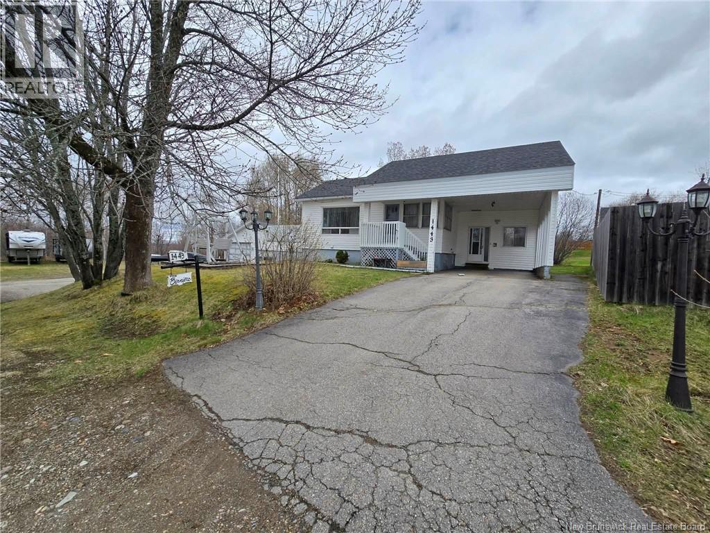 1443 Bridge Property Photo 4